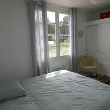 Maison Renovee Proche Plage, L'epine, 6 Pers, Jardin - Fr-1-823-50 L'Epine (Vendee)
